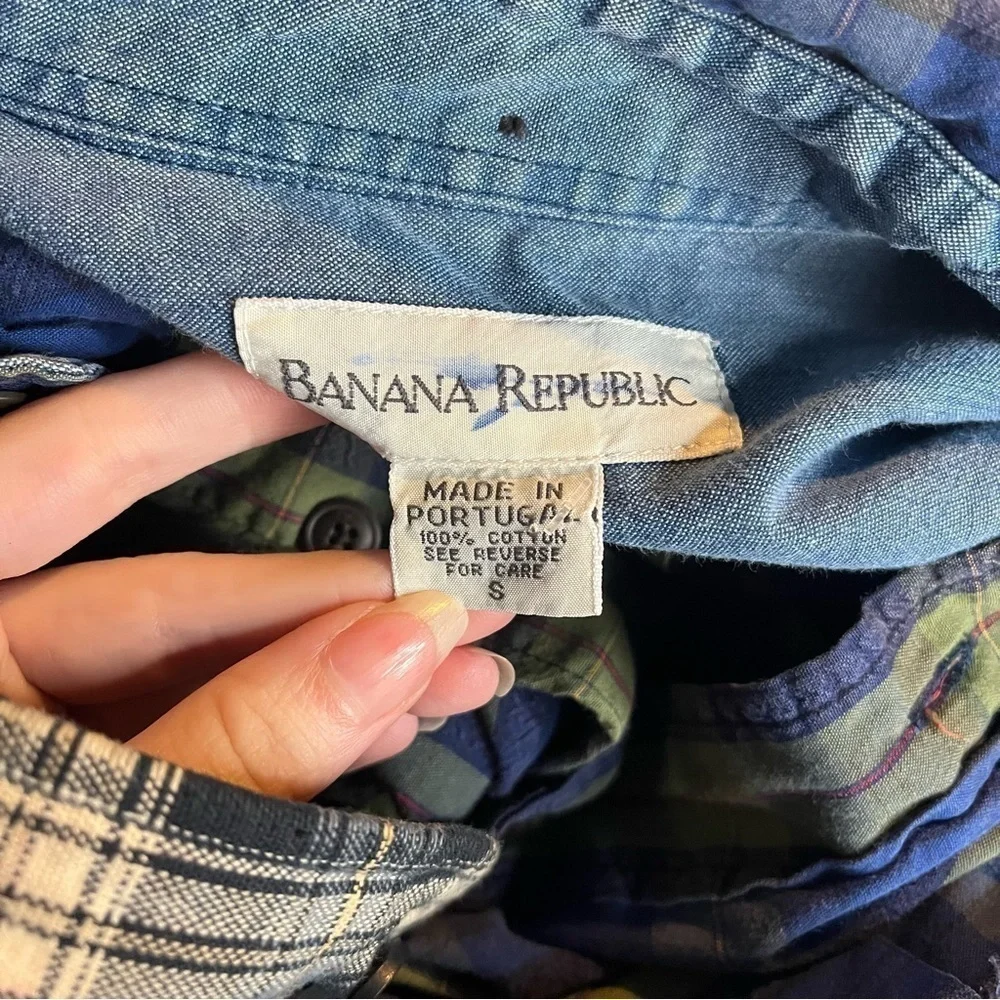 Vintage BANANA REPUBLIC  Plaid Button Up Shirt Size Small Long Sleeve Cotton.